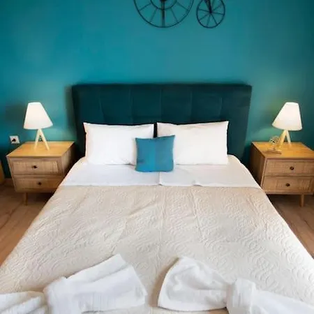 Sea & Mountain House Notos